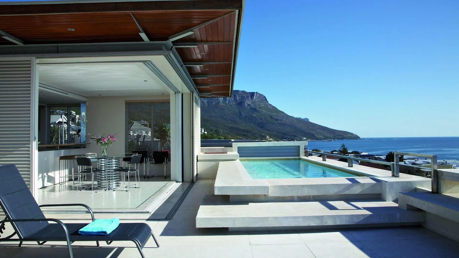 Blue Views Studio Apartments Cape Town