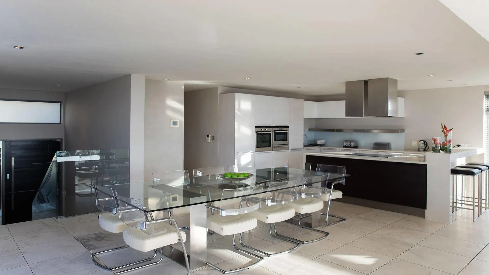Blue Views Studio Apartments Cape Town